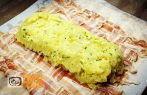 Baconbe tekert krumpli rolád recept elkészítése 15. lépés