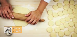 Aranygaluska recept, aranygaluska elkészítése 3. lépés