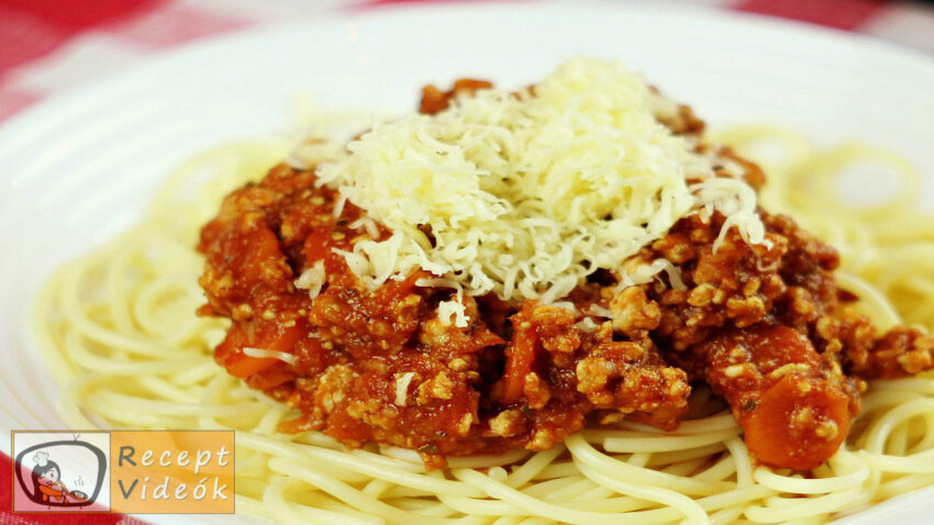 Bolognai spagetti recept, bolognai spagetti elkészítése - Recept Videók