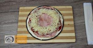 Pizza koszorú recept, pizza koszorú elkészítése 4. lépés