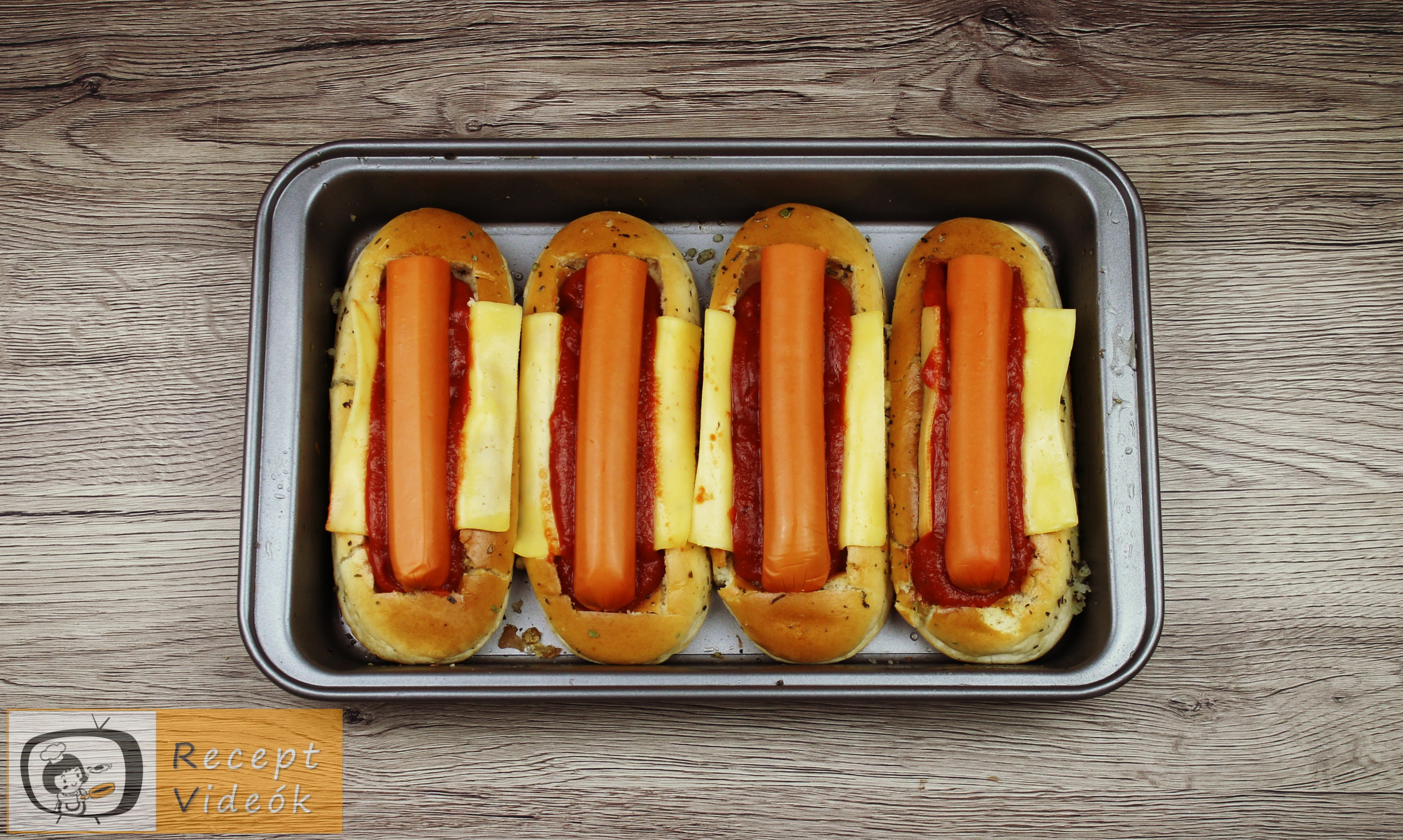 BOLOGNAIS HOT DOG RECEPT ELKÉSZÍTÉSE VIDEÓVAL