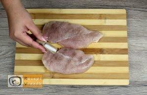 Mozzarellás paradicsomos csirke recept elkészítése 4. lépés