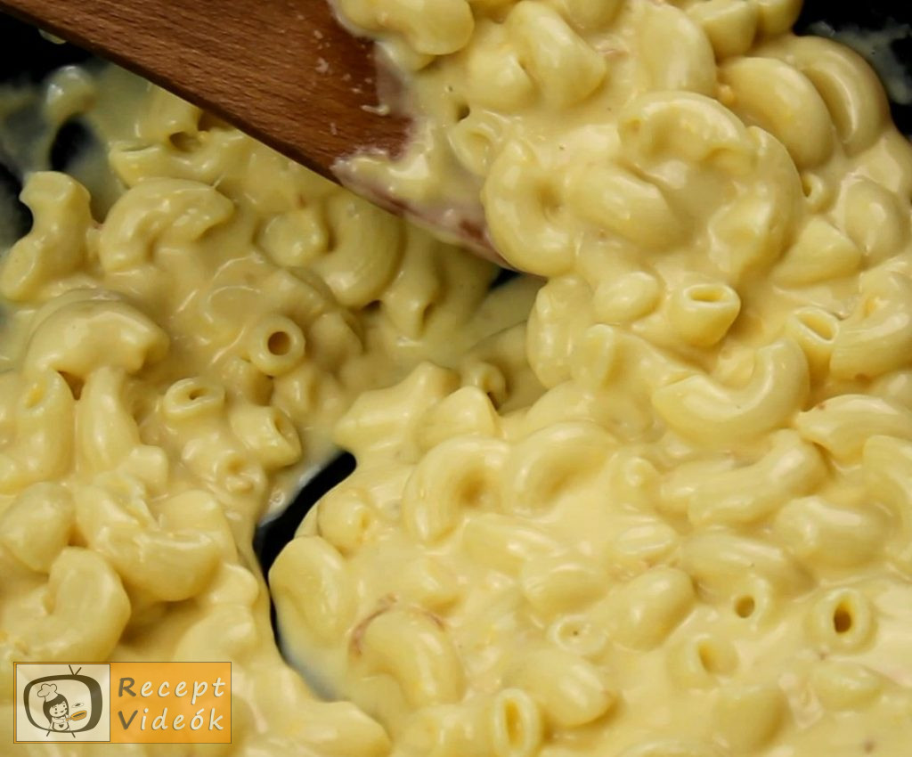 MAC ‘N’ CHEESE BACONNEL RECEPT ELKÉSZÍTÉSE VIDEÓVAL