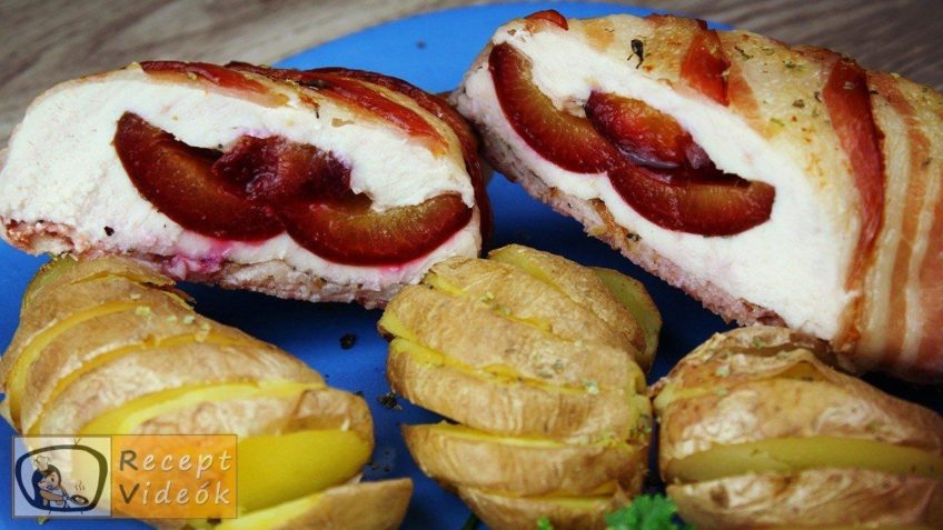 Csirkemell receptek: Szilvával töltött csirkemell bacon köntösben elkészítése - Recept Videók
