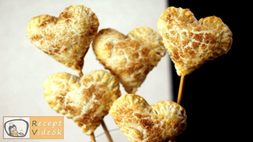 Valentin napi süti recept - lekváros mini szívek elkészítése - Recept Videók
