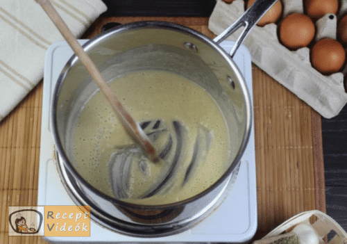 Egyszerű tojásleves recept, egyszerű tojásleves recept készítése 1. lépés