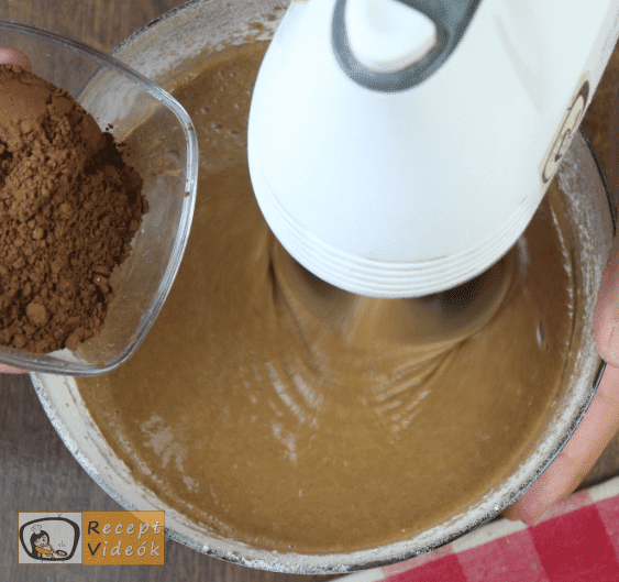 Csokoládé szuflé recept, csokoládé szuflé elkészítése 3. lépés