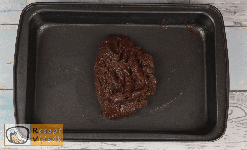Mentolos-csokis sajttorta recept, mentolos-csokis sajttorta elkészítése 2. lépés