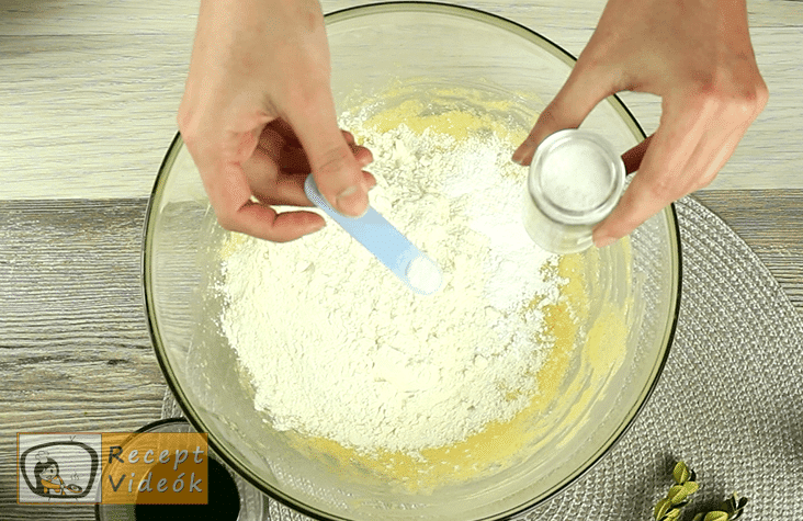 Grincs süti recept, grincs süti elkészítése 3. lépés