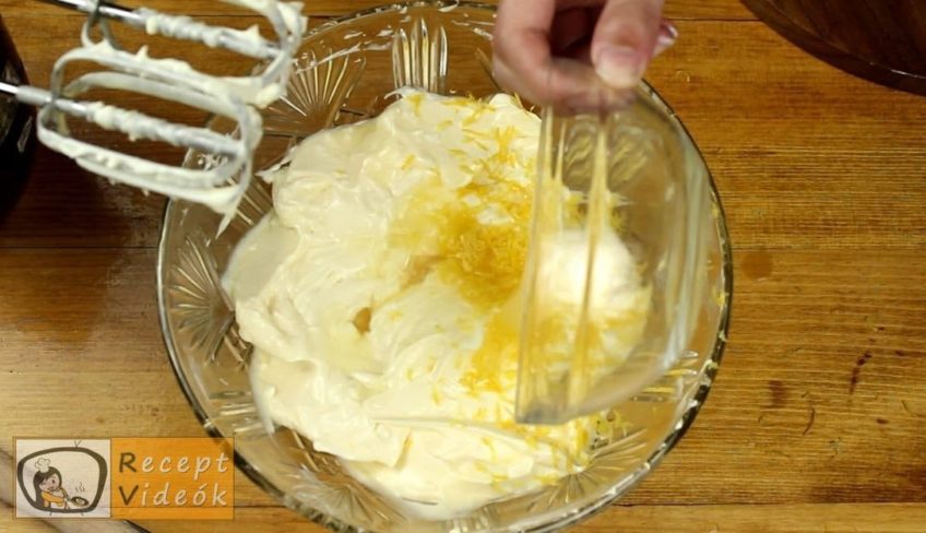 Karamellás sajttorta recept, Karamellás sajttorta készítése 5. lépés