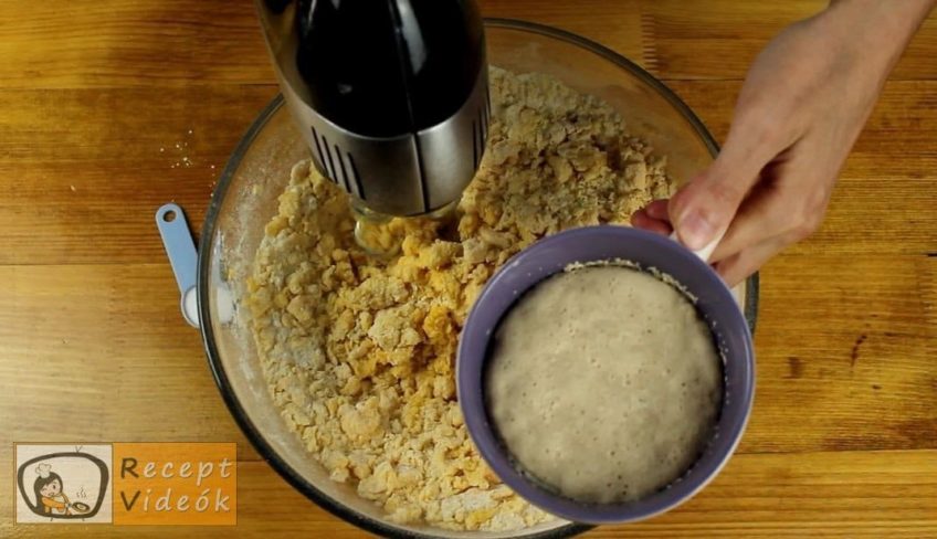 Sütőtökös-fahéjas csiga recept, a Sütőtökös-fahéjas csiga elkészítése 4. lépés