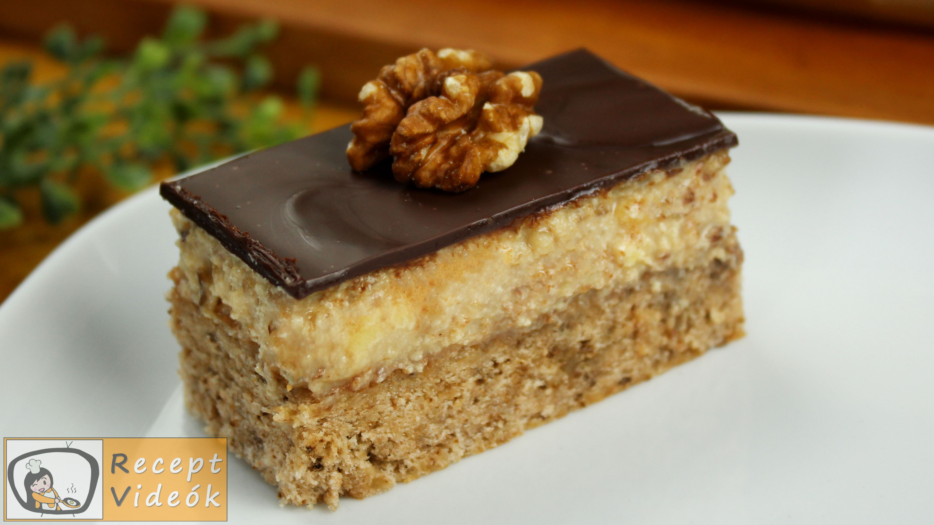 Diószelet rumos krémmel recept, diószelet rumos krémmel elkészítése - Recept Videók